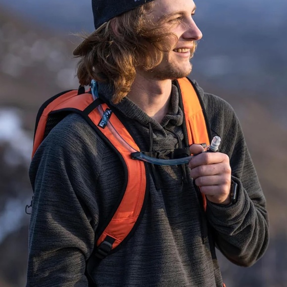 NWT - Klymit Echo 12-Liter Hydration Backpack - orange w/black trim   BH - Picture 3 of 9